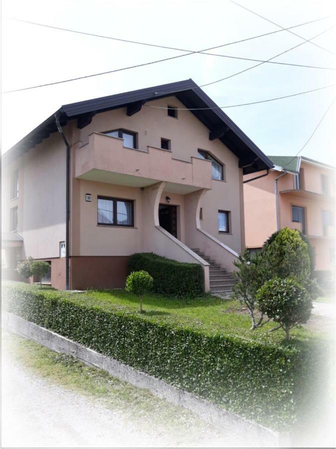 Apartman Kristian Zagreb Airport เวลิคาโกริตซา ภายนอก รูปภาพ